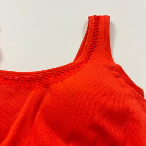 ست ورزشی زنانه نیم‌تنه رومی و لگ فاق بلند | ویووشاپ - تصویر 4