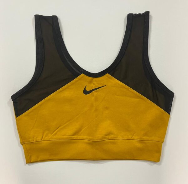 ست ورزشی زنانه طرح Nike (نیم‌تنه و شورتک) | مدل توردار دو رنگ | ویووشاپ - تصویر 2