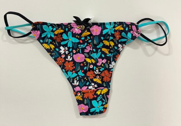 شورت لامبادا بغل‌بندی فانتزی طرح‌دار |  ۱۲ طرح متنوع | ویووشاپ - تصویر 11