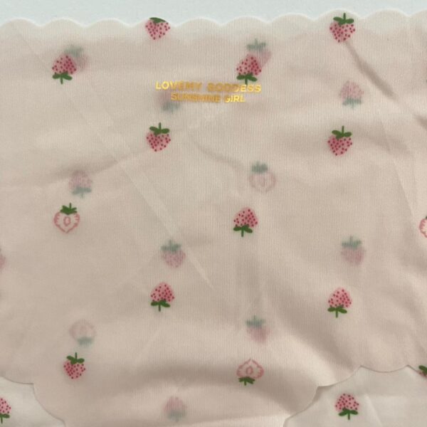 شورت لیزری شیشه‌ای فانتزی طرح‌دار | بدن‌نما و بدون درز (ضد خط شورت) | ویووشاپ - تصویر 6