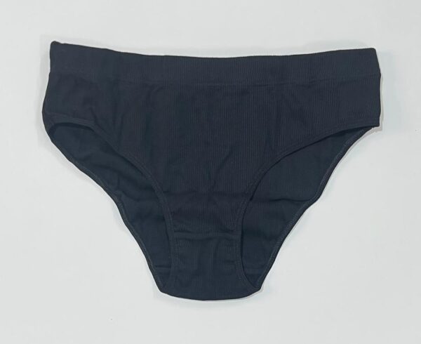 شورت نخی کبریتی مشکی ساده و راحت