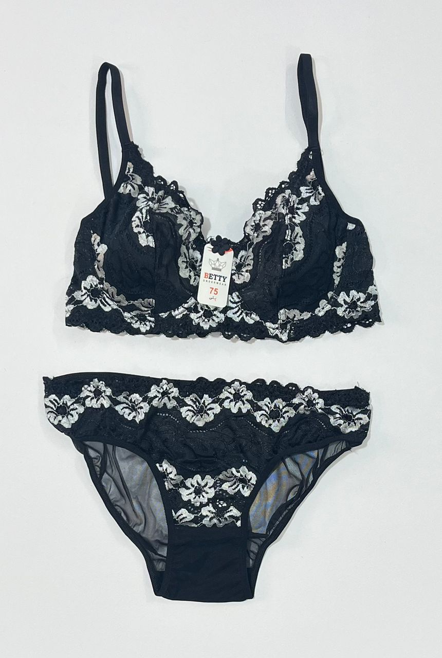 black-silver-lace-lingerie-set-betty.jpeg ست لباس زیر بتی