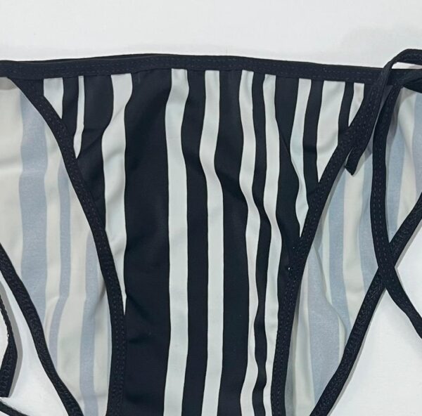 طراحی گره ای شورت مایو بیکینی دو تکه راه راه کلاسیک