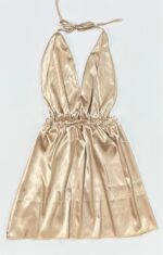 لباس خواب ساتن رنگ طلایی شامپاینی مدل دامن کلوش و پشت باز