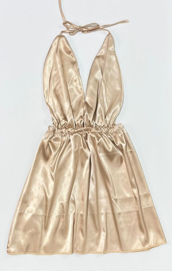 لباس خواب ساتن رنگ طلایی شامپاینی مدل دامن کلوش و پشت باز