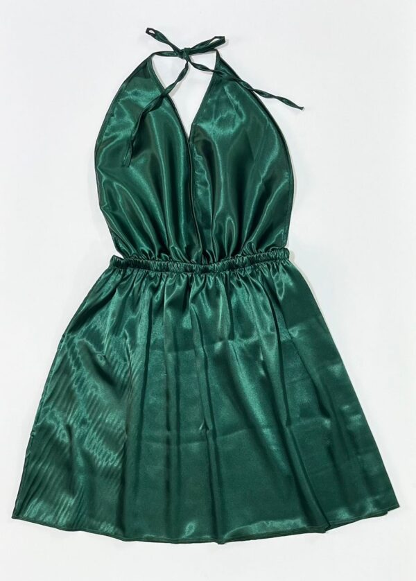 پیراهن خواب ساتن سبز زمردی تیره مدل بندی پشت گردنی